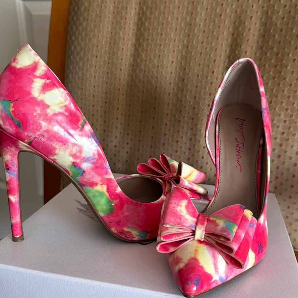 Betsy Johnson floral wedges